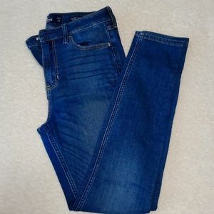 Hollister skinny jeans